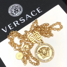 2020 Versace Icon Medusa  Gold Medallion Crystals Necklaces  DG1E009